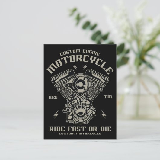 Aangepast motortoerental in de motorrijwiel, versn briefkaart (Staand voorkant)