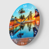 Aangepast ontwerp met uw eigen tekst en uw foto grote klok (Hoek)