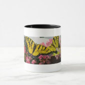 Aangepast ontworpen. Butterflies. Mok (Midden)