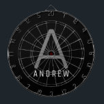 Aangepast op maat dartbord<br><div class="desc">Zwart,  zilver grijs en wit gepersonaliseerd monogram dartboard met een modern,  minimaal,  eenvoudig,  moedig ontwerp. Verander de tekst in creëer uw eigen monogrammed ontwerp.</div>