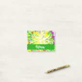 Aangepast patroon van kleurstofkleurige dye post-it® notes (Op bureau)