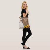 Aangepast PK - Team Bride in Rustige houtsneusbloe Tote Bag (Op model)