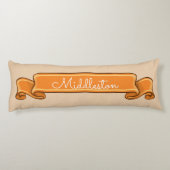 Aangepast pompoenstaartje met Oranje banner op crè Lichaamskussen (Achterkant)