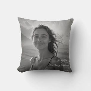 Aangepast Portret Van Haar – Eenvoudig Fotocadeau Kussen
