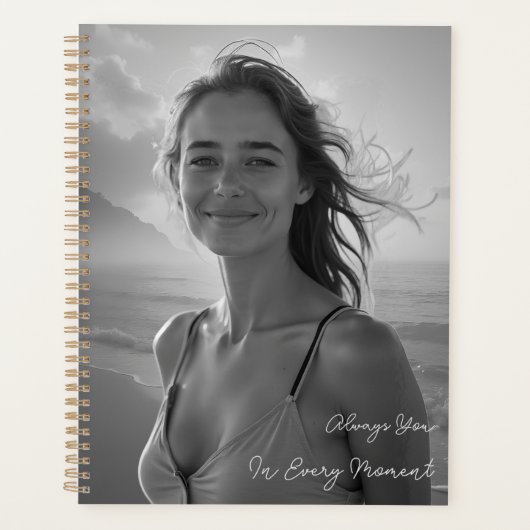 Aangepast Portret Van Haar – Eenvoudig Fotocadeau  Planner (Voorkant)