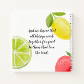 Aangepast Prayer Journal Custom Romans 8:28 Notitieboek (Achterkant)