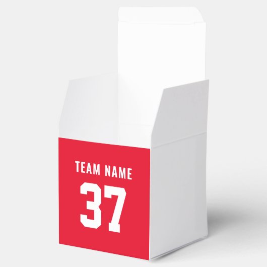 Aangepast rood voor- en achtersport bedankdoosjes (Geopend)