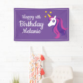 Aangepast roze eenhoorn-meisje met de vlag van de  spandoek (Insitu)