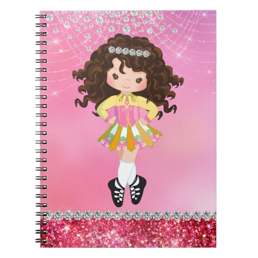 Aangepast roze glam Irish Dance Brunette Girl Notitieboek (Voorkant)