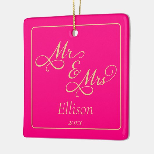 Aangepast roze Pas getrouwd paar Keramisch Ornament (Links)