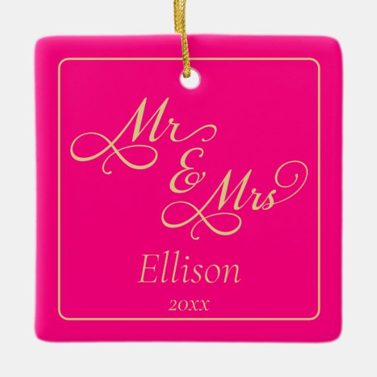 Aangepast roze Pas getrouwd paar Keramisch Ornament (Voorkant)