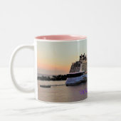 Aangepast schip Nassau Daybreak en Cruise Ship Tweekleurige Koffiemok (Links)