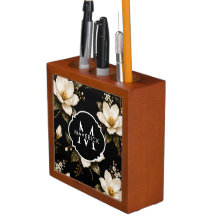 Aangepast script op naadloos magnolia bloempatroon