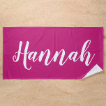 Aangepast script voor Trendy Script Aangepaste naa Strandlaken<br><div class="desc">Pas dit leuke,  trendy script kalligrafie strand handdoek met jouw naam aan! Dit is de donkere versie van de fuchsie. Geweldig voor je zomervakantie,  bachelorette feestjes,  kinder zomerkamp,  of lentekort!</div>