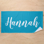 Aangepast script voor Trendy Script Aangepaste naa Strandlaken<br><div class="desc">Pas dit leuke,  trendy script kalligrafie strand handdoek met jouw naam aan! Dit is de blauwgroen blauwe versie. Geweldig voor je zomervakantie,  bachelorette feestjes,  kinder zomerkamp,  of lentekort!</div>