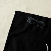 Aangepast stijlvol monogram met zwarte goudnaam strandlaken (In situ)