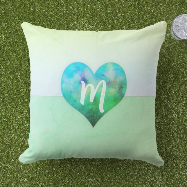 Aangepast Turquoise Hart Modern Kust Monogram Buitenkussen (Gras)