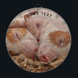 Aangepast varkensfoto-dartbord dartbord<br><div class="desc">Aangepaste varkensstapelende fotokleerkaart.</div>