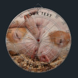 Aangepast varkensfoto-dartbord dartbord<br><div class="desc">Aangepaste varkensstapelende fotokleerkaart.</div>