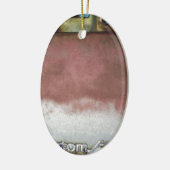 aangepast wasroze en wit keramisch ornament (Links)