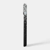 Aangepast zilveren glitter-zwart monogram iPhone 15 case (Linkerkant)