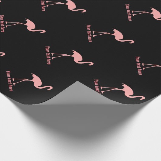 Aangepast zwart en roze flamingo vogelverpakkingsp cadeaupapier (Hoek)