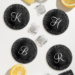 Aangepast zwart glitter Sparkle Monogram Onderzetter Set<br><div class="desc">Pas dit trendy elegante onderzetter-set eenvoudig aan met  zwarte mousserende glitter op een zwarte geborstelde metalen achtergrond.</div>