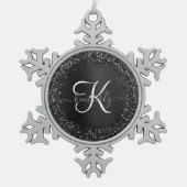 Aangepast zwart glitter Sparkle Monogram Tin Sneeuwvlok Ornament (Voorkant)