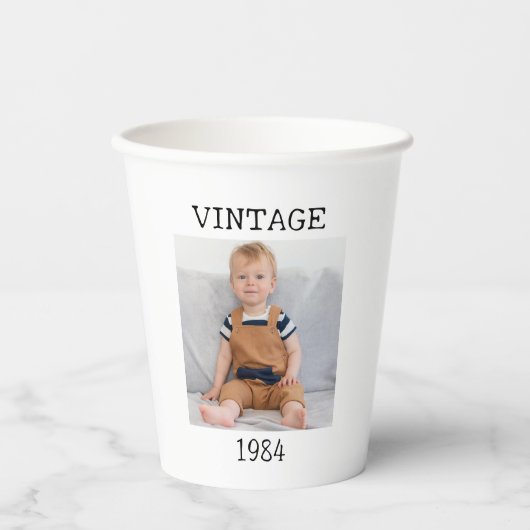 Aangepaste 10e 20e 30e 40e 50e 60 verjaardagsfeest papieren bekers (Voorkant)