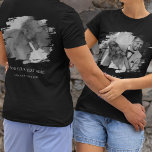 Aangepaste 2 foto met geborsteld effect t-shirt<br><div class="desc">Op zoek naar een t-shirt dat perfect past bij jouw gevoel? Probeer onze stijlvolle,  aanpasbare shirten waarmee u twee foto's met geborsteld effect en een bericht aan beide zijden kunt toevoegen. Ideaal voor familiebijeenkomsten,  verjaardagen,  vrijgezellenfeesten,  jubilea of zelfs herdenkingsgelegenheden zoals begrafenissen. Creëer is een blijvende herinnering bij ons vandaag.</div>