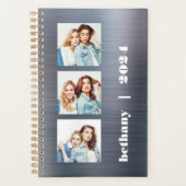 Aangepaste 3-foto zilver geborsteld metaal 2024 planner (Voorkant)