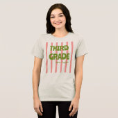 Aangepaste 3e klas schoolstrepen docentennaam roze Tri-Blend shirt (Voorkant volledig)