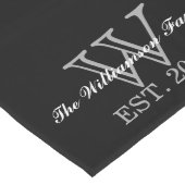 Aangepaste aangepaste monogram tabeluitvoerder lange tafelloper (Hoek)