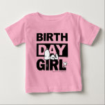 Aangepaste aardpinda's | Snoopy Birthday Girl<br><div class="desc">Viel je verjaardag op met dit super schattige 'Birthday Girl'-shirt met Snoopy en Woodstock!</div>