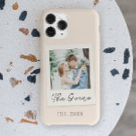 Aangepaste Afbeelding Foto Datum Paar Pas getrouwd Case-Mate iPhone 14 Pro Hoesje<br><div class="desc">Dit is een Custom Afbeelding Photo Date Koppel Pas getrouwd Familie iPhone Case!</div>