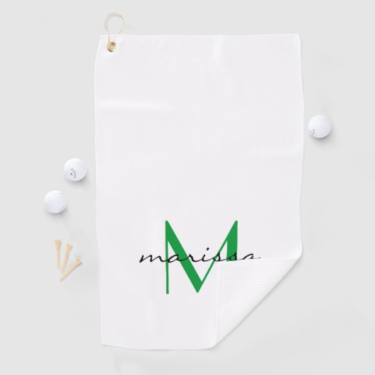 Aangepaste afbeelding voor dames met groene naam M Golfhanddoek (Insitu)