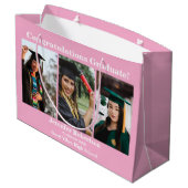 Aangepaste afstudeerklas van fotocollage naam Roze Groot Cadeauzakje (Achterkant Gekanteld)