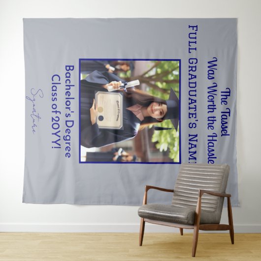 Aangepaste Afstuderen Foto Navy Blue Achtergrond B Wandkleed (In Situ (horizontaal))