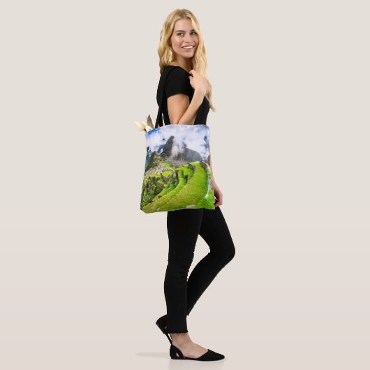 Aangepaste all-over-print Canvas tas Machu Picchu, (Op model)