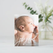 Aangepaste Baby Foto Joyful Script Kerstgeboorte Feestdagenkaart (Staand voorkant)
