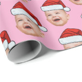 Aangepaste Baby Gezicht Foto Santa Hat Christmas P Cadeaupapier (Rol Hoek)
