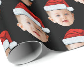 Aangepaste Baby Head Face Foto Santa Hat Xmas Zwar Cadeaupapier (Rol Hoek)