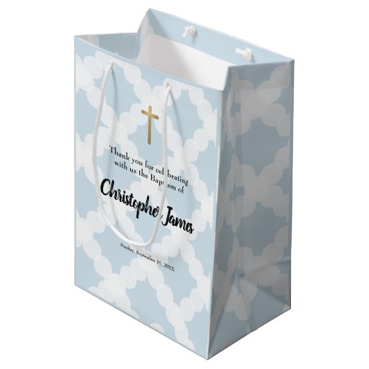 Aangepaste babyjongen baptisme Blue Gold Cross Medium Cadeauzakje (Voorkant Gekanteld)