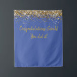Aangepaste backdrop GraduPartij Foto Booth Gold Wandkleed<br><div class="desc">Aangepaste achtergrond voor fotocabine,  jubileumachtergrond Periwinkle paarse en gouden,  sprankelende achtergrond voor verjaardagsfeest,  twinkle glitter achtergrond voor afstuderen,  feestfotocabine achtergrond Sprankelend,  gepersonaliseerde afstuderen party fotocabine,  afstudeerfeest fotocabine,  universiteitsuniversiteit 2025 Masters PhD,  middelbare school kleuterschool UNI Bachelors,  verpleegfeest viering van afstudeerder diploma</div>