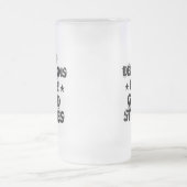 AANGEPASTE BAD-BESLISSINGEN MAKEN GOEDE OPSLAG BEE MATGLAS BIERPUL (Center)