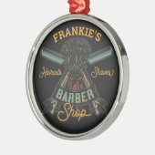 Aangepaste Barber Winkel Retro Haircuts Shaves Metalen Ornament (Links)