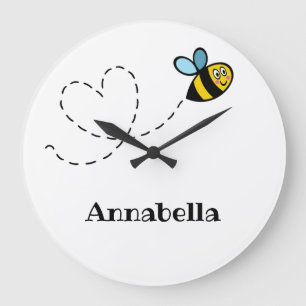 Aangepaste, beige wandklok