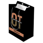 Aangepaste beroepsethandelaar bij waardetoevoeging medium cadeauzakje (Voorkant Gekanteld)