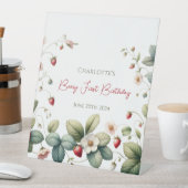 Aangepaste Berry Eerste Verjaardag Reclamebord Met Voetstuk (Insitu)
