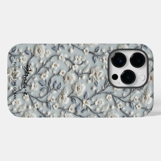 Aangepaste Blauw & Wit Geborduurde Bloemen Naam Qu Case-Mate iPhone Case (Achterkant (horizontaal))